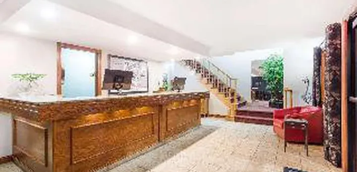 Super 8 by Wyndham Platteville