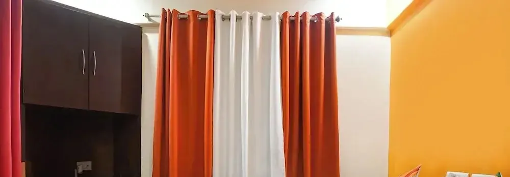 Fabhotel Royal Residency - Nr Phoenix mall