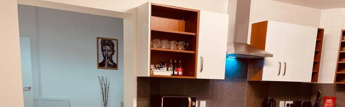 Luxury Suite 3 Bed Apartment Sleeps 6-8