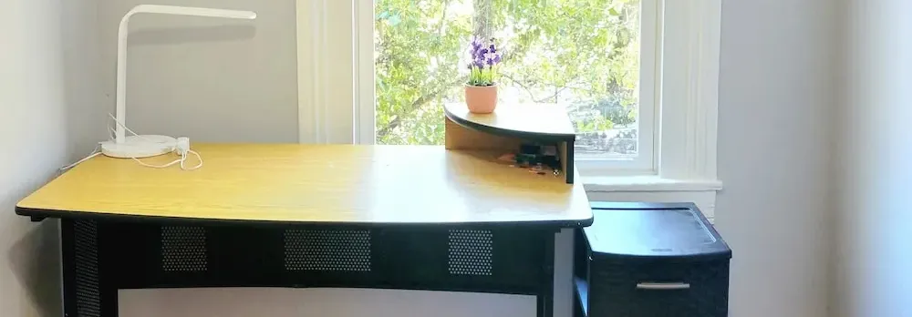Budget Bed Room near Downtown