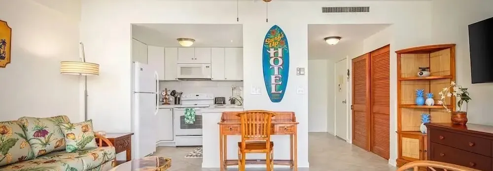 Kona Plaza#218