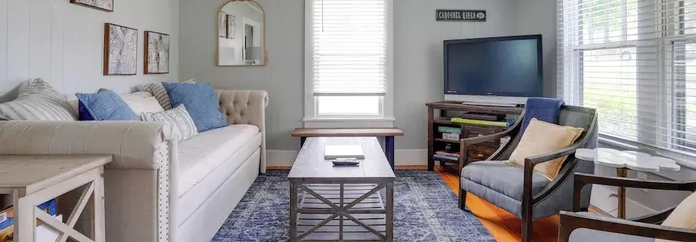'carousel Cottage:' North Chattanooga Home!