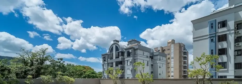 Apt em Cond c/ piscina aquecida em Floripa CUR0716