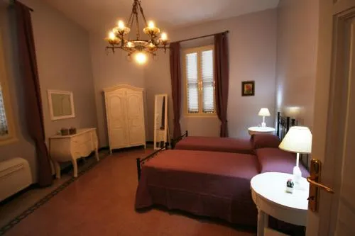 Irenes Home The Residence