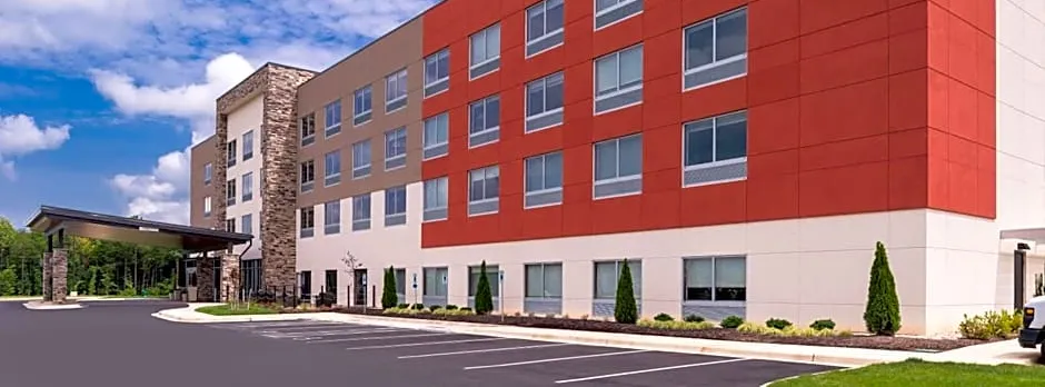 Holiday Inn Express & Suites Farmville By IHG