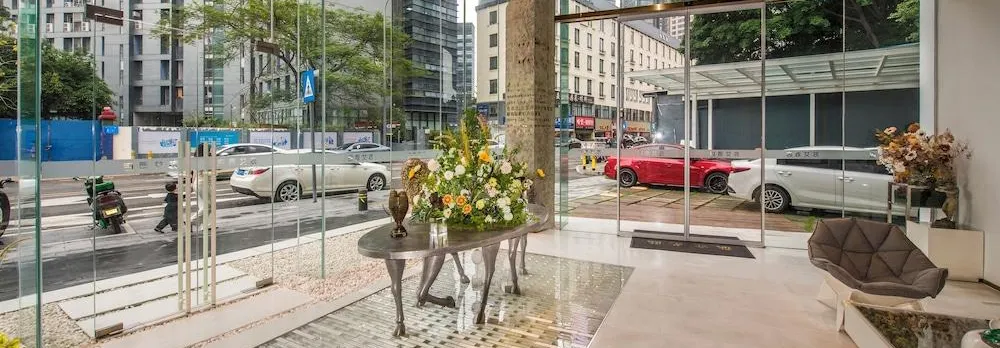 Shenzhen Soart Hotel (Nanyou Clothing City Sihai Subway Station Branch)