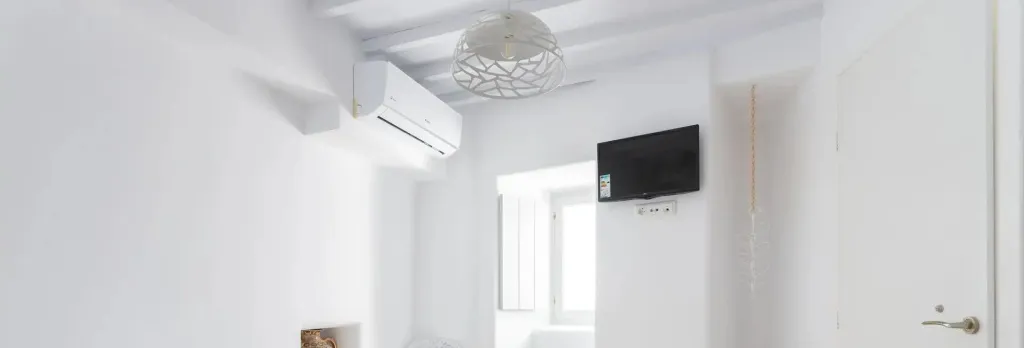 aniko suites Chora