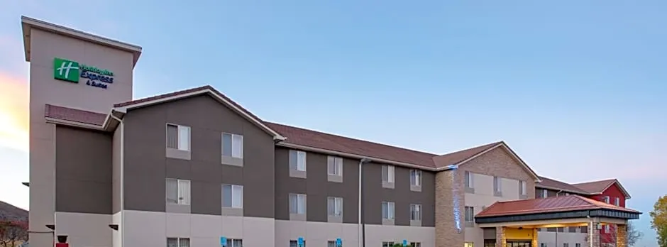 Holiday Inn Express Hotel & Suites Littleton By IHG