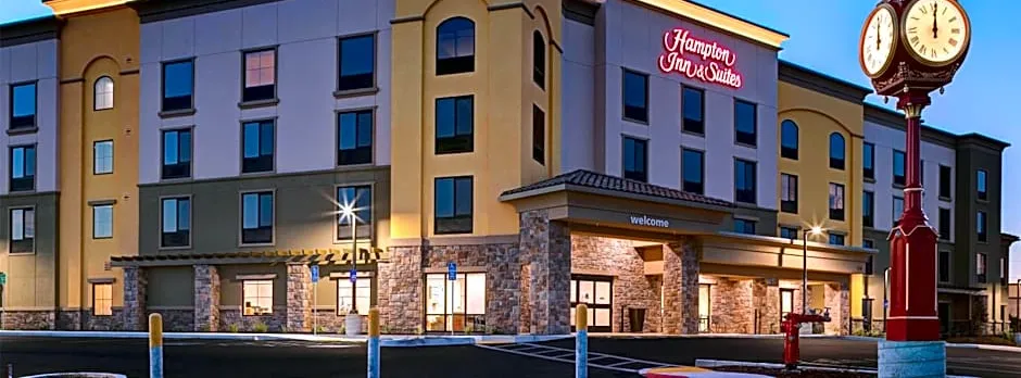 Hampton Inn By Hilton & Suites Marina