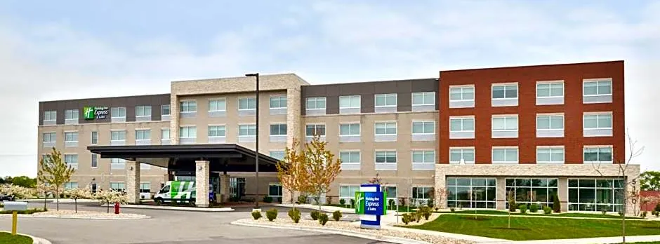 Holiday Inn Express & Suites Madison By IHG