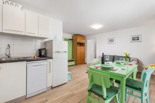 Adeona apartments
