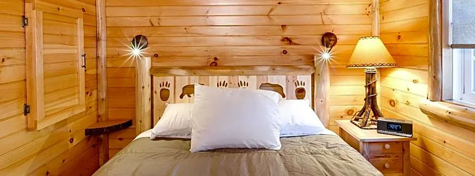 Cobble Mountain Lodge