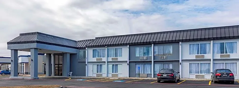 Quality Inn & Suites Sulphur Springs