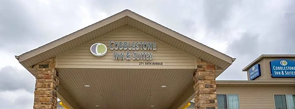 Cobblestone Hotel & Suites-Sheldon