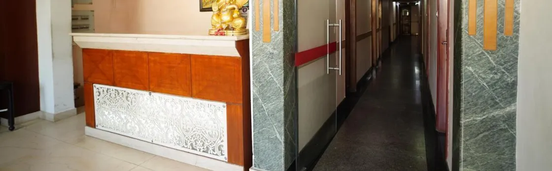 Hotel City Grand