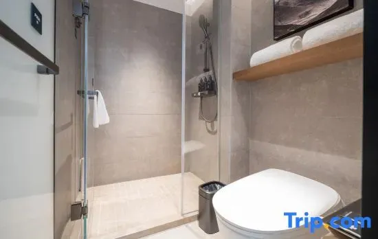 Atour Hotel Dali Erhai Park Wanda Plaza