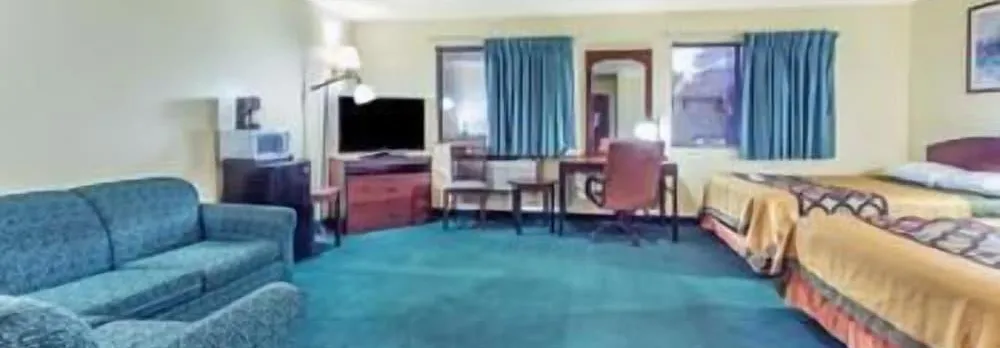 Greeley Valley Lodge