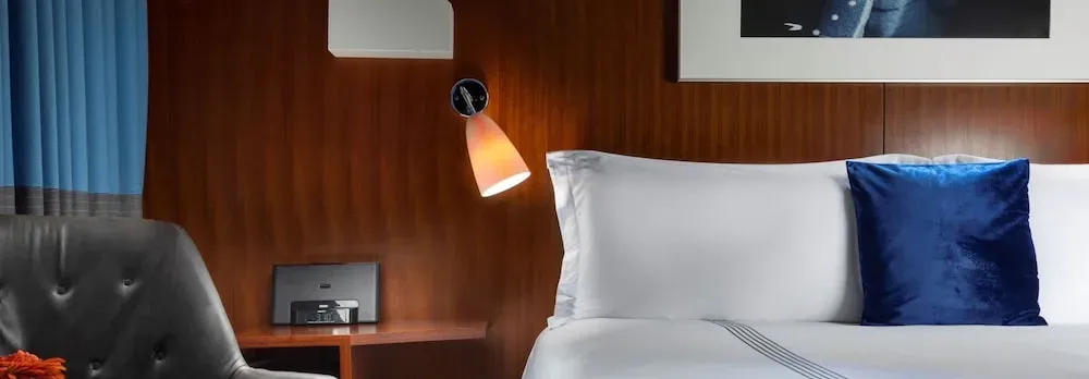 6 Columbus Central Park Hotel