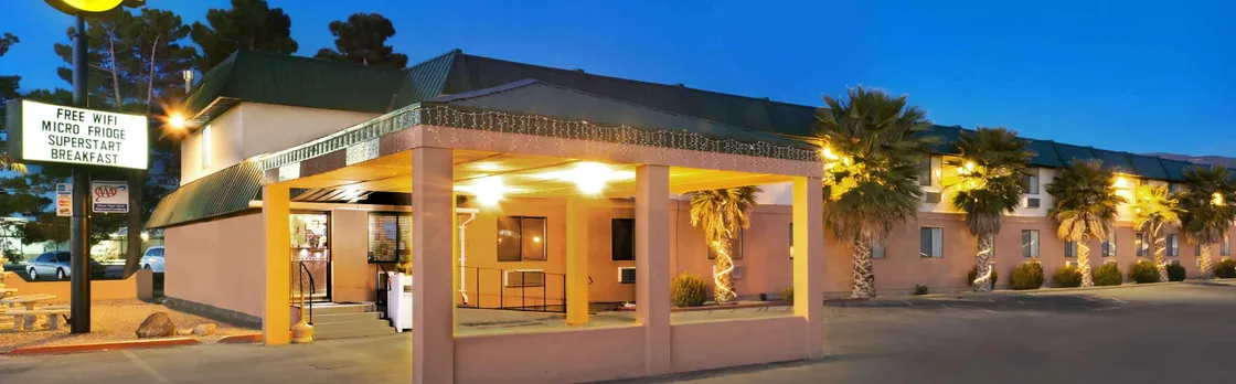 Super 8 By Wyndham Alamogordo
