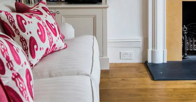 Albert Bridge Road II by Onefinestay