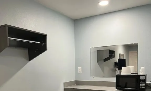 Travel Inn Gilroy