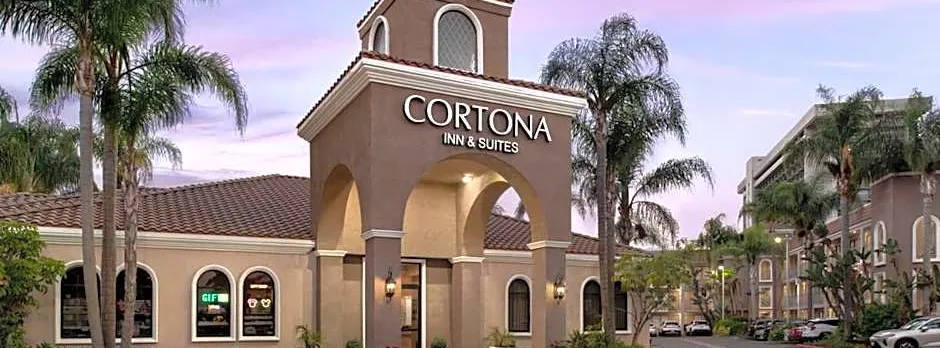 Cortona Inn And Suites Anaheim Resort