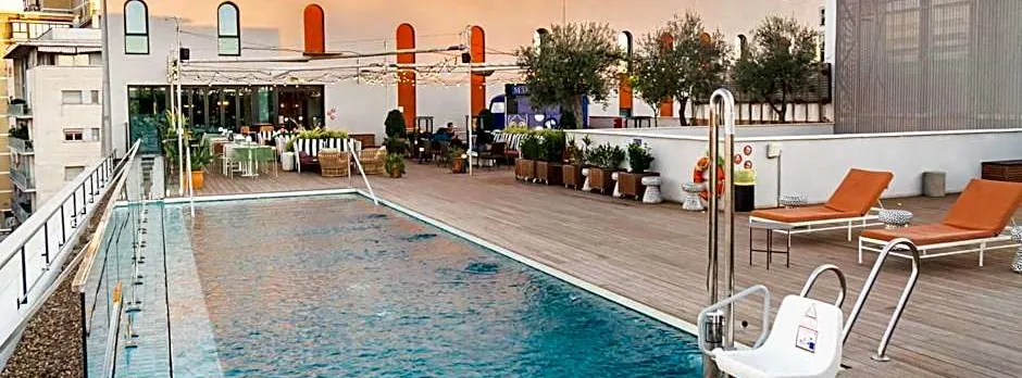 Ibis Styles Sevilla Santa Justa