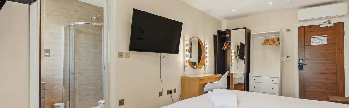 London Star Hotel
