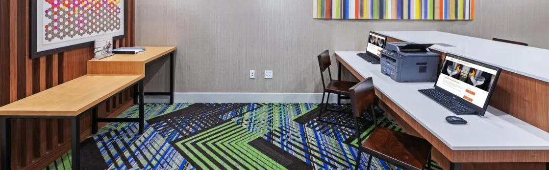 Holiday Inn Express & Suites Longview South I-20