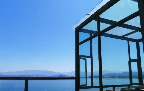 Dali knot, seaview Inn （erhai lake ecological corridor, entrance）