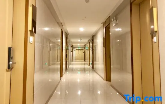 Xing Lun Hotel