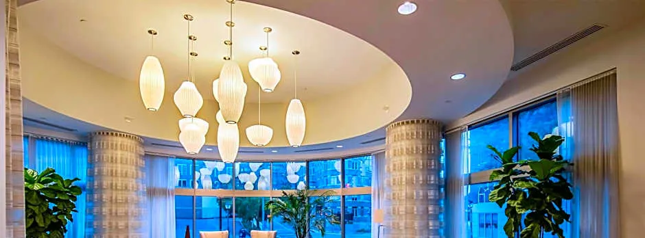 Hilton Garden Inn Alexandria Old Town National Harbor