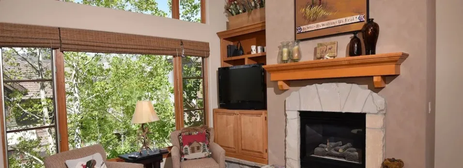Aspenwood Lodge #304 2 Bedroom Condo by RedAwning