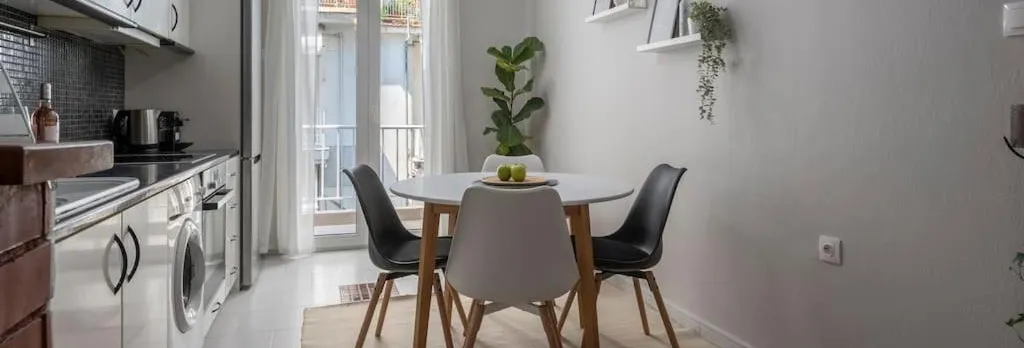 Superb Apartment in City Center.