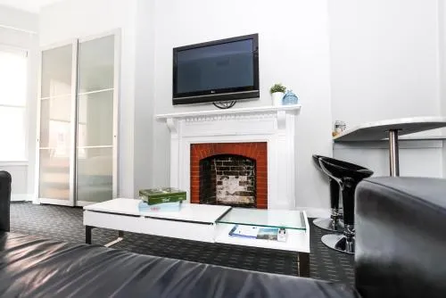 Stylish Newbury Street Studio, #2