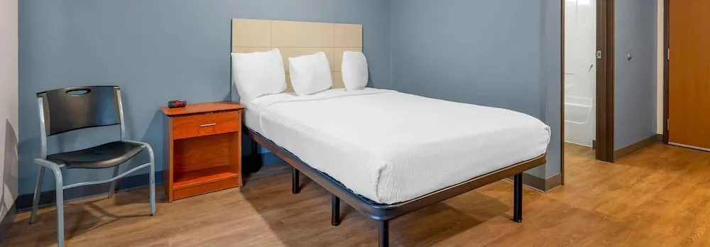 Extended Stay America Select Suites Fort Myers Northeast