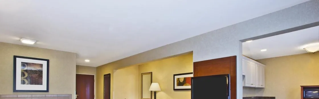 Holiday Inn Express & Suites Wabash