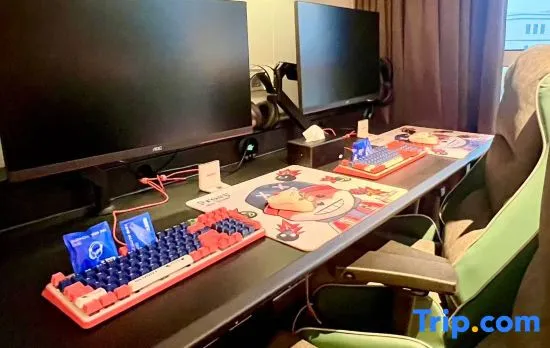 WanYoo Esports Hotel (Shanghai Fudan University New Jiangwan Campus Yingaolu Subway Station)