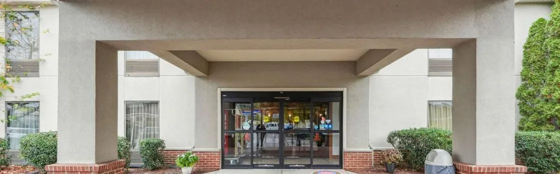 Quality Inn & Suites Dawsonville