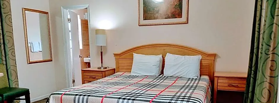 Travelers Inn - Clearwater