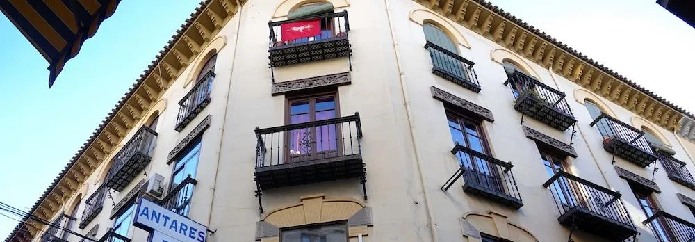 Hostal Antares