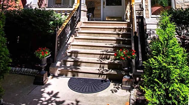 Central Park Bed & Breakfast