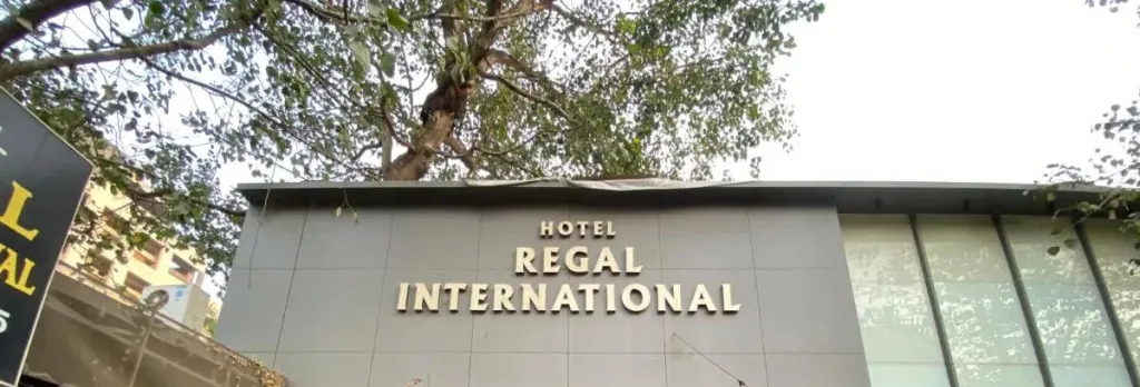 Hotel Regal International- Near Airport