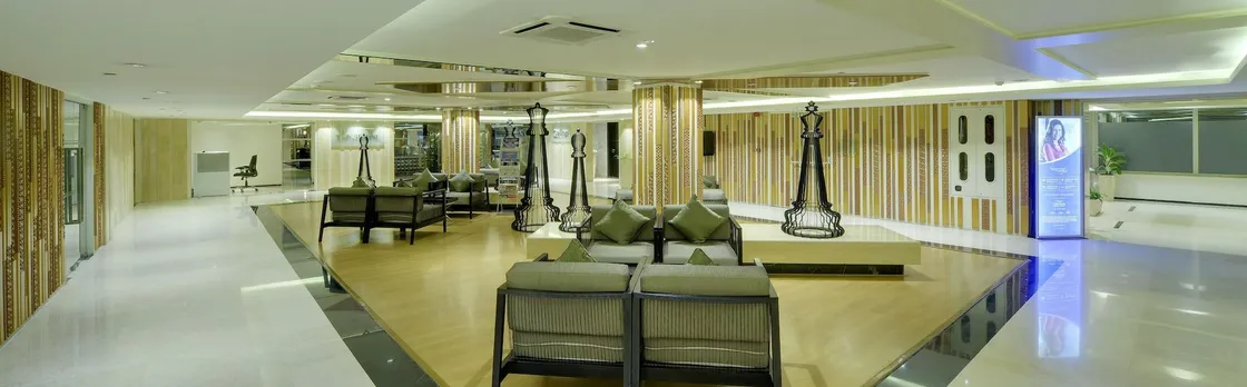 Davanam Sarovar Portico Suites