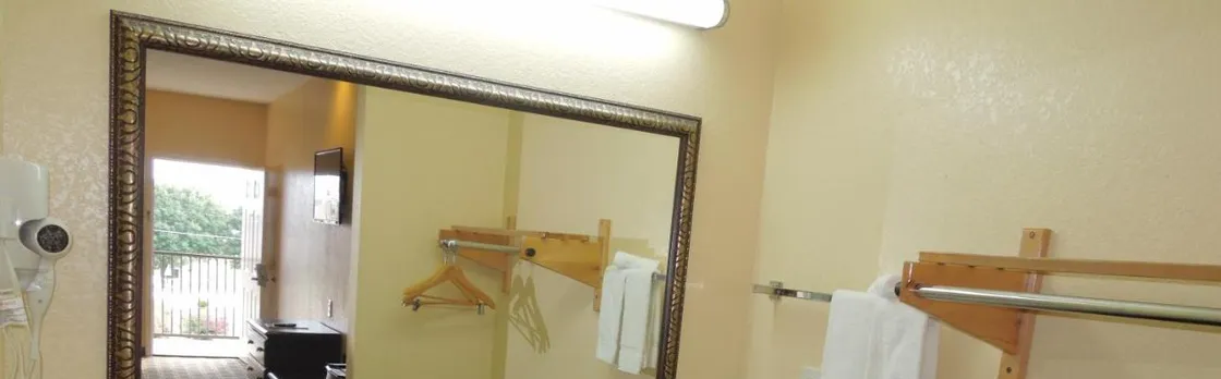 Homegate Inn & Suites