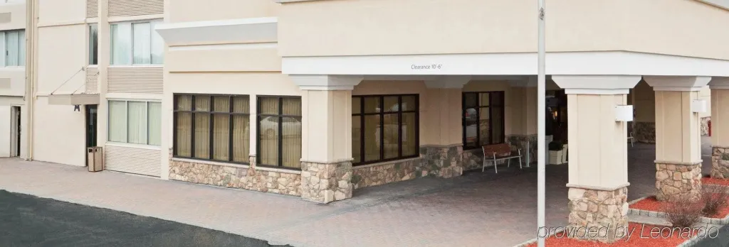 Holiday Inn & Suites Marlborough by IHG