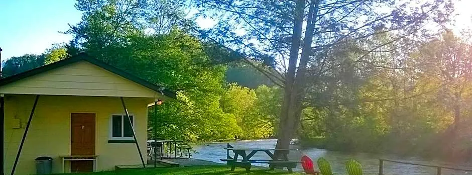 Riverbend Lodging