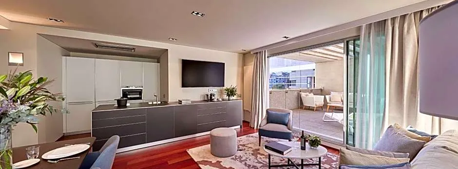 Hyatt Regency Madrid Residences