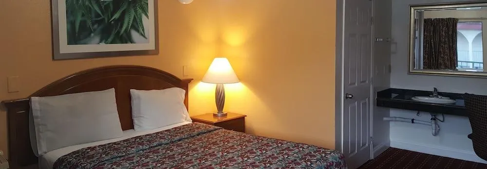 Flamingo Inn Long Beach