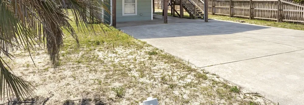 Byron's Beach House